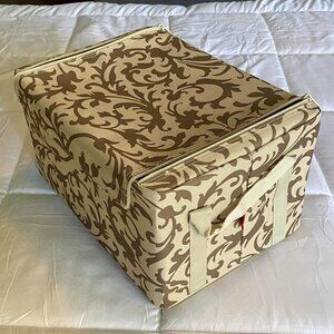 Zippered canvas collapsible storage box - medium size